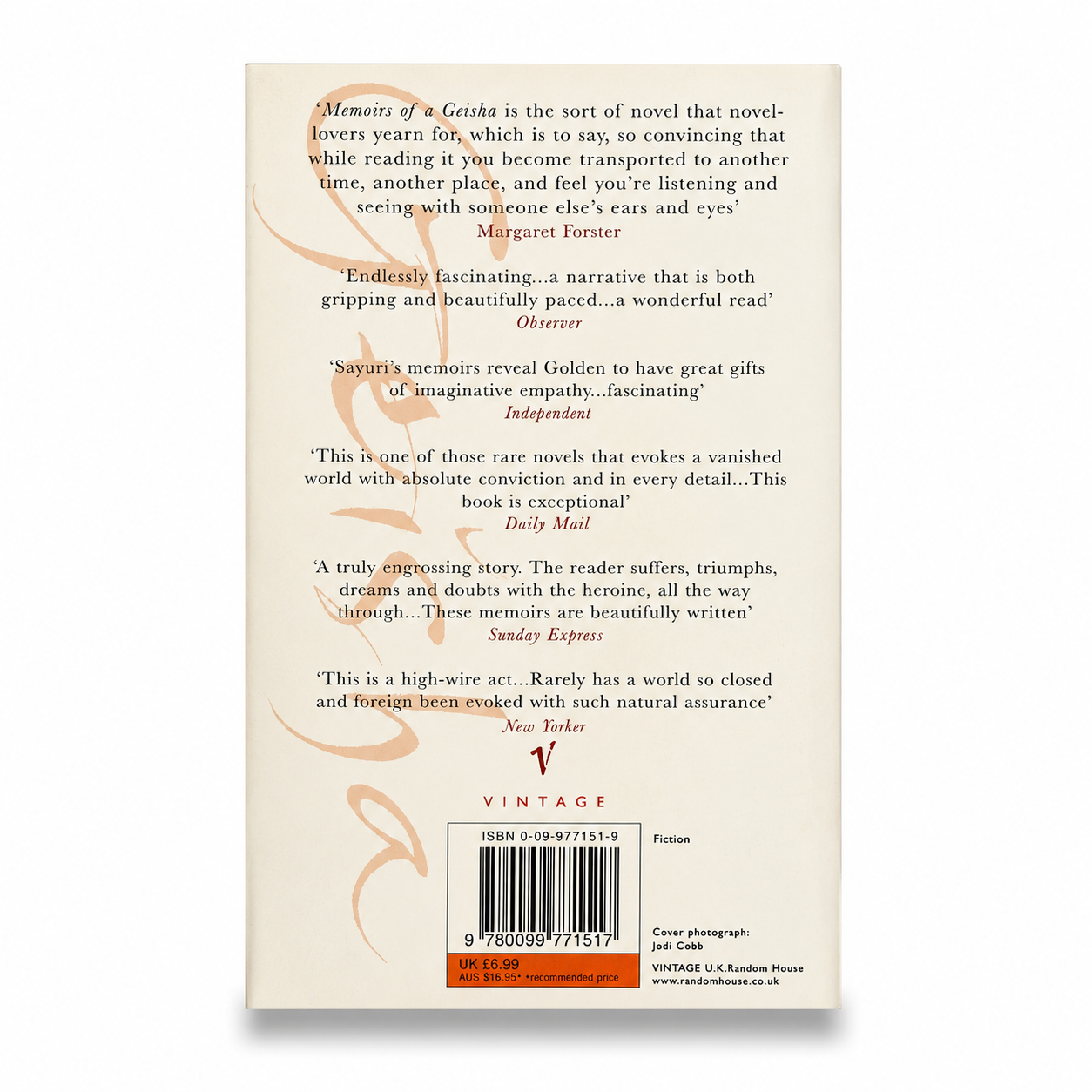 Back cover of Memoirs of a Geisha by Arthur Golden paperback showing the book summary, ISBN barcode and publisher information.