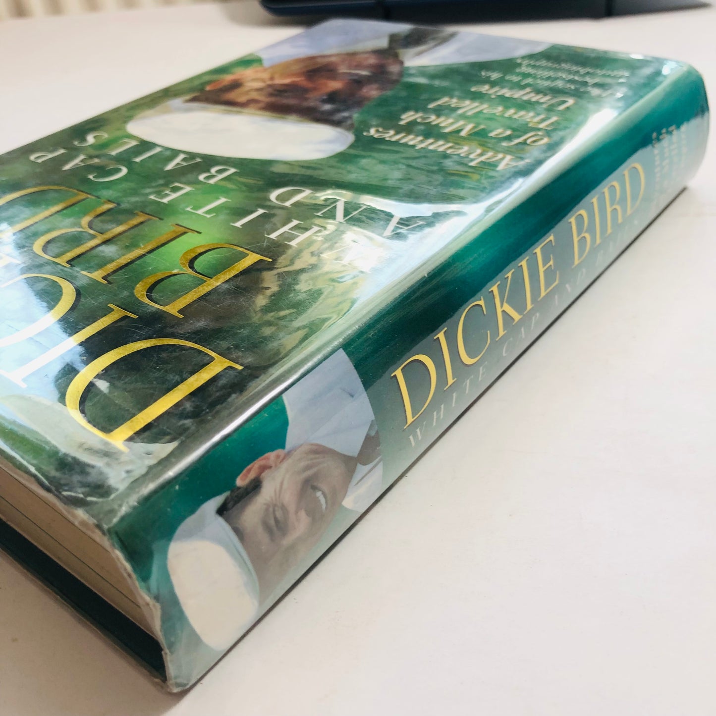 Dickie Bird: White Cap and Balls – Dickie Bird