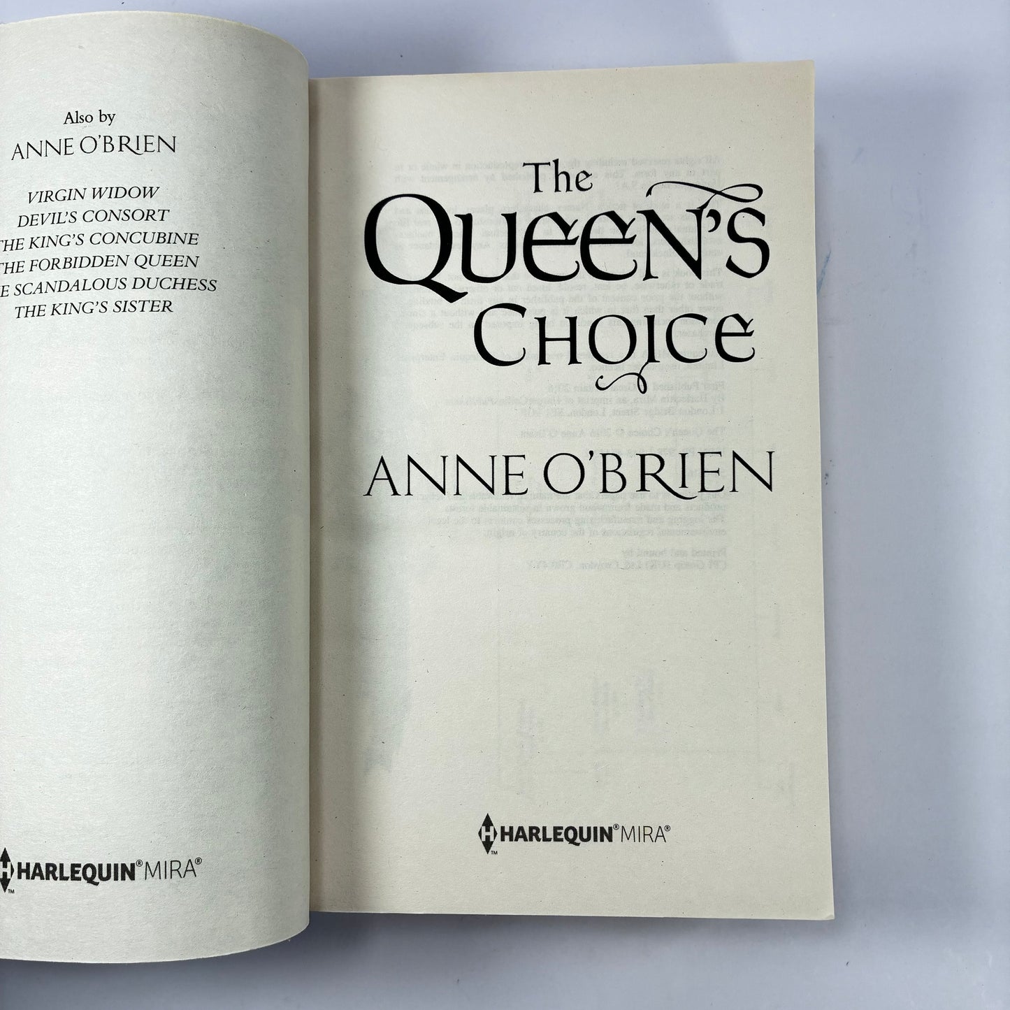 The Queen’s Choice – Anne O’Brien Paperback