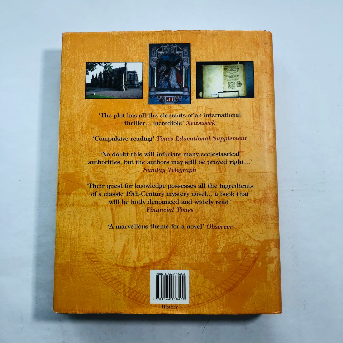 The Holy Blood and the Holy Grail – Michael Baigent, Richard Leigh, Henry Lincoln